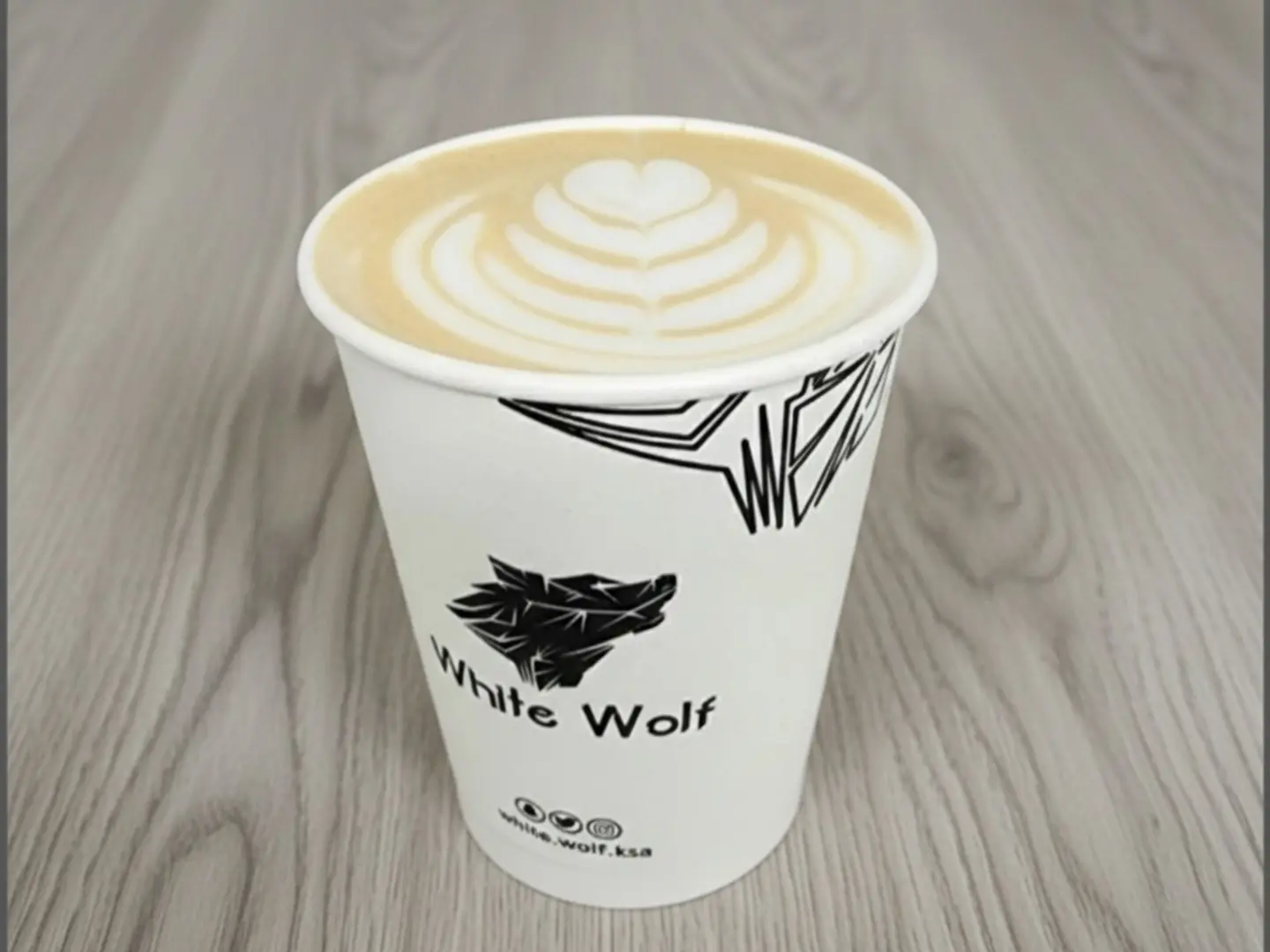 لاتيه إسباني ساخن