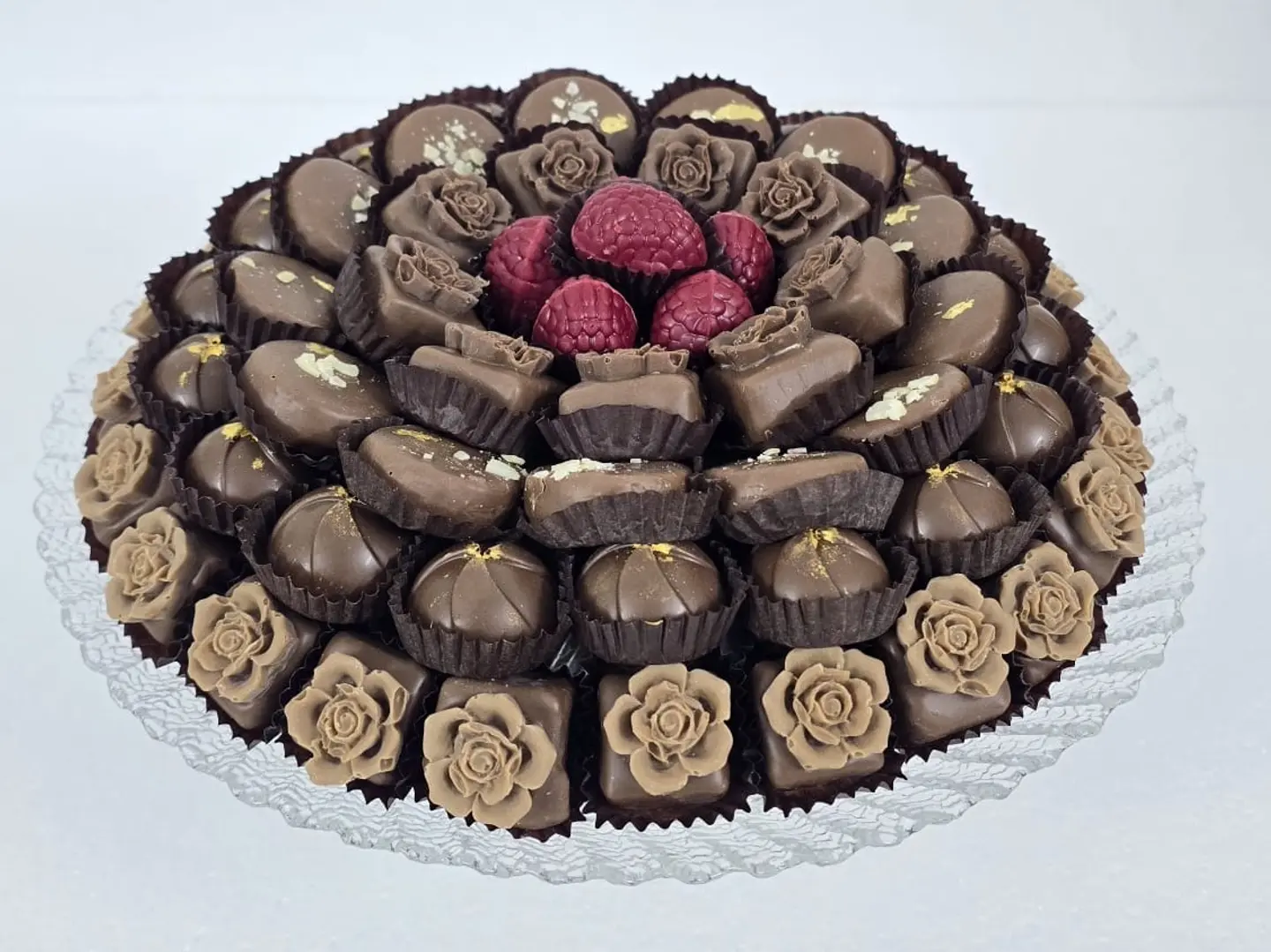 صحن شوكولاتة مكشوفة متنوعة