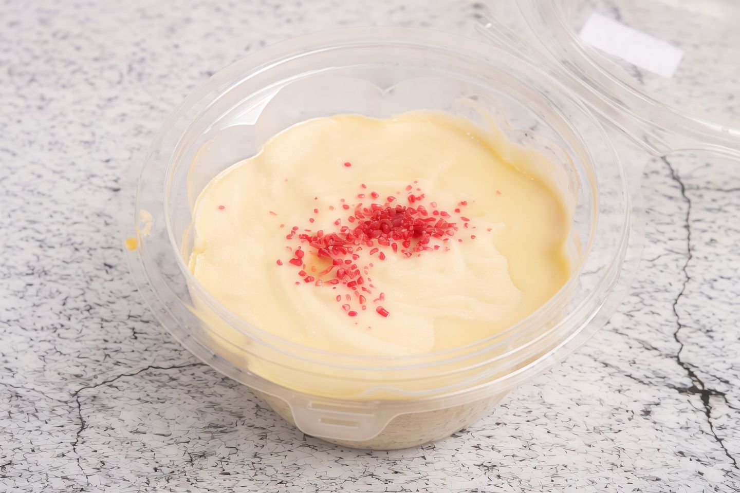 علبة حمص