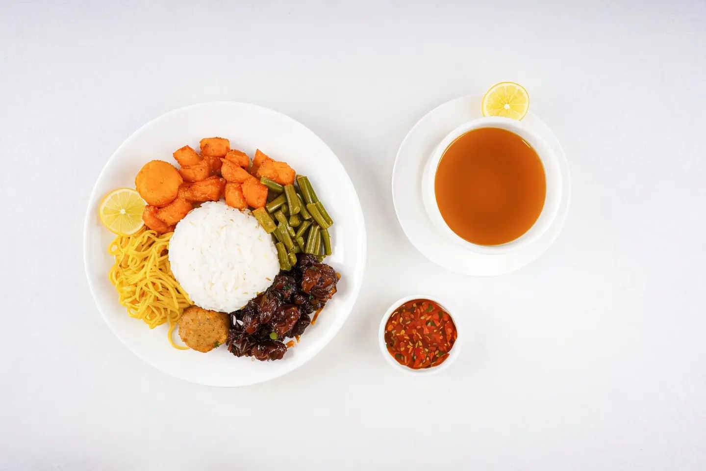 صحن مشكل دجاج