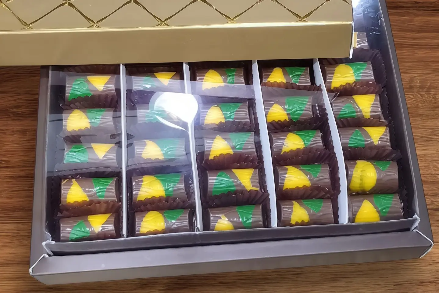 شوكولاتة دبي صغير بوكس