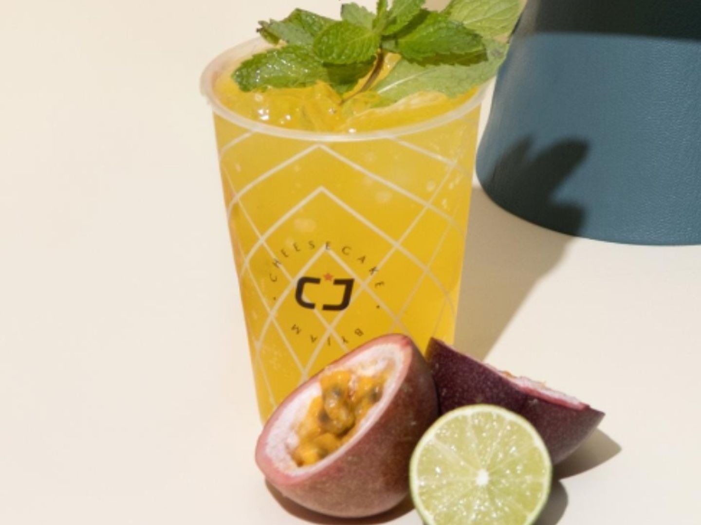 Pasion Fruit Mojito