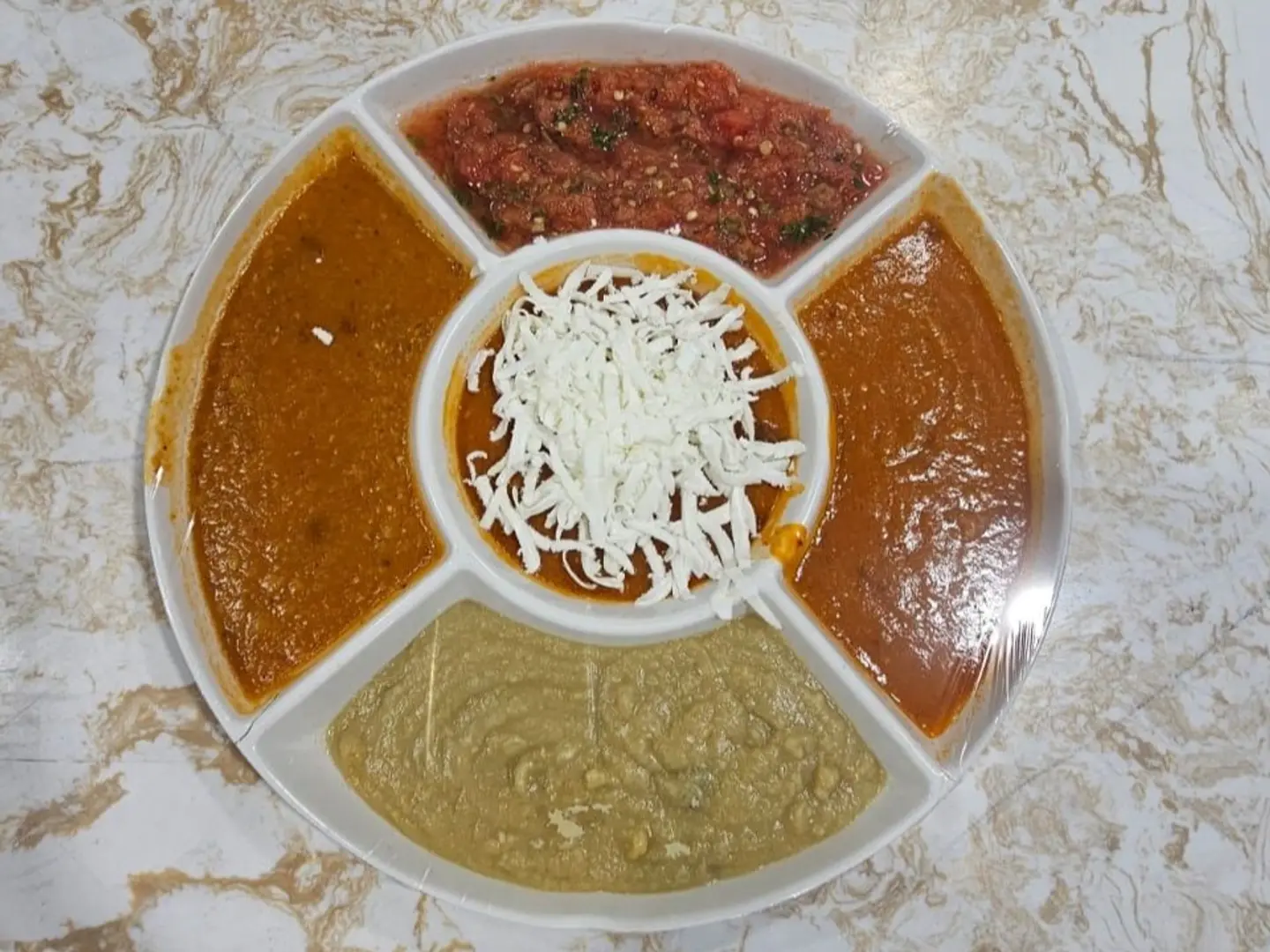 وجبه متنوعه الاصناف