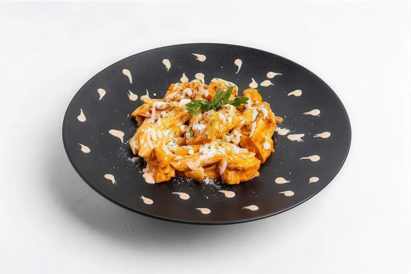 Pink Sauce Pasta With Chicken