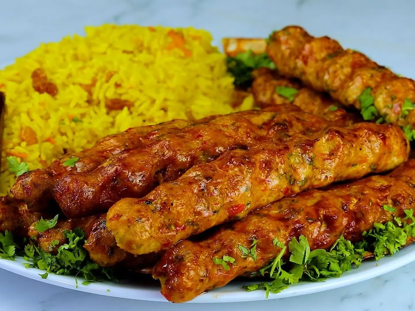 نصف كيلو كباب دجاج مع الارز