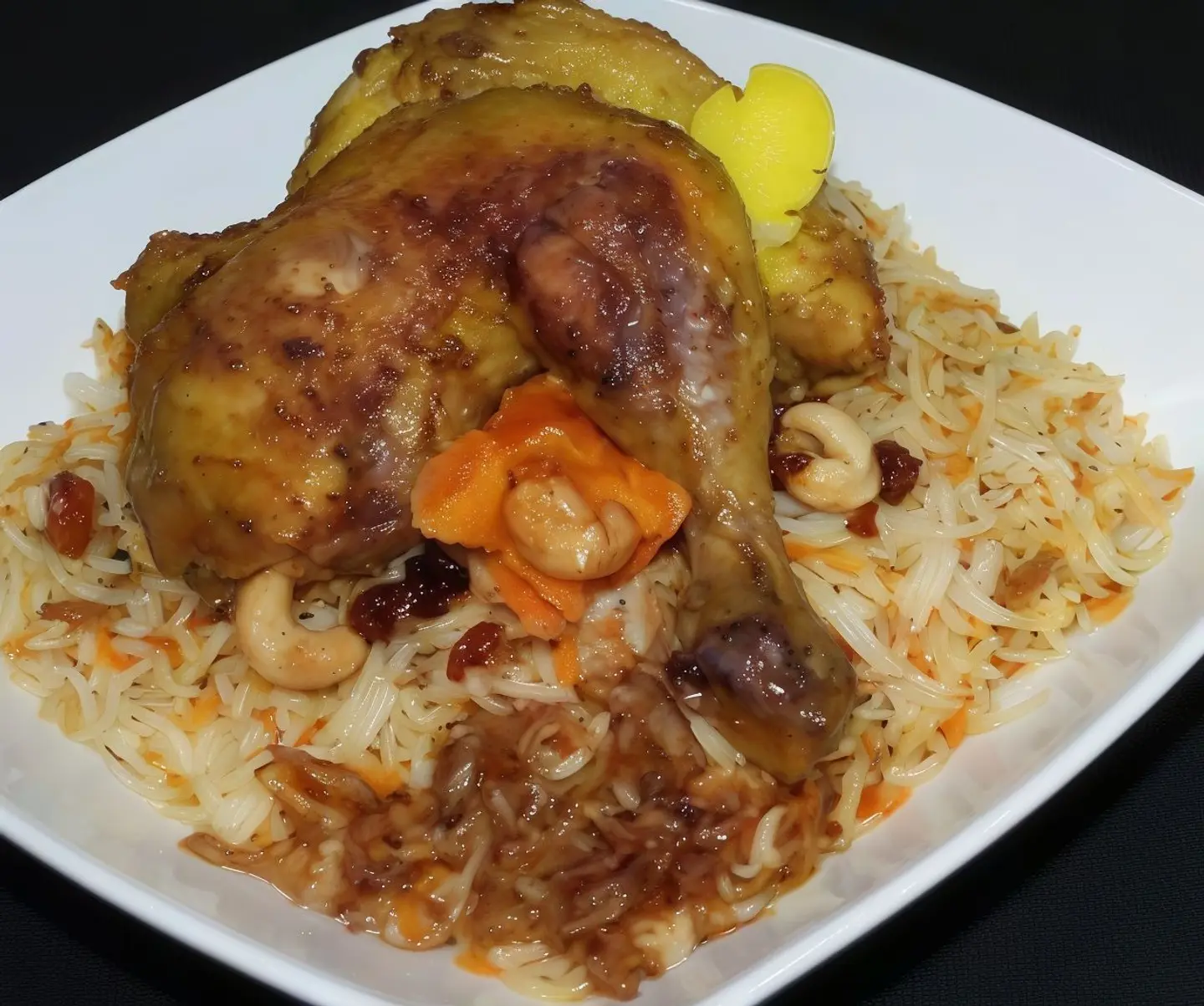 برياني بالدجاج الطازج صغير