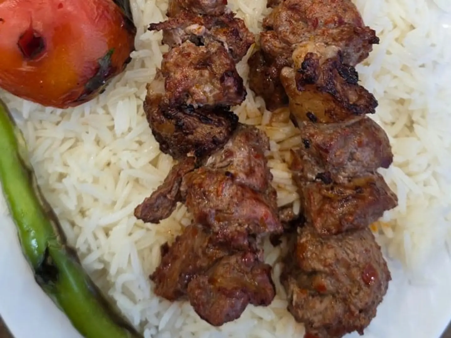 نفر اوصال لحم مع الارز