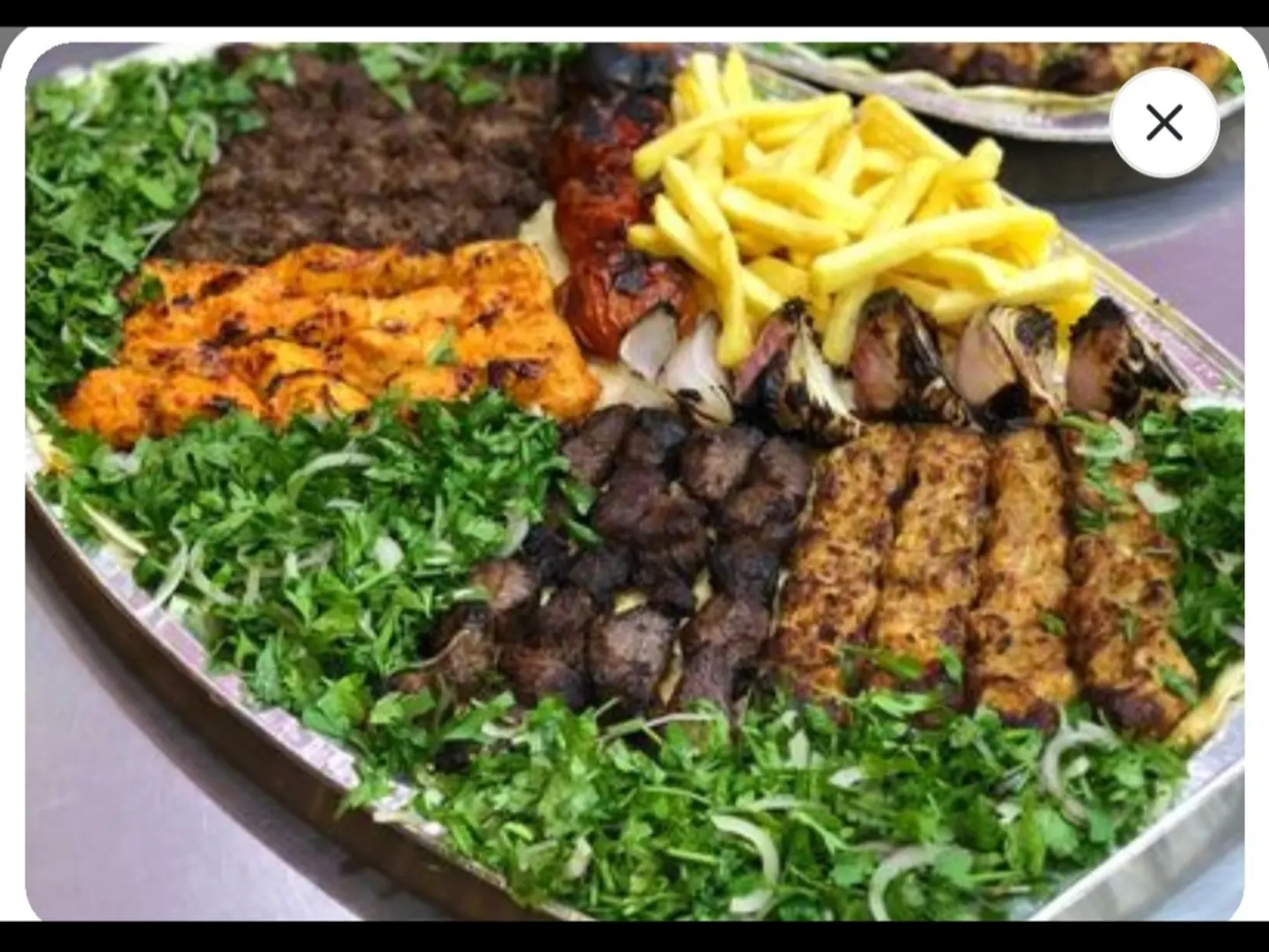 طبق مشاوي 8 اسياخ