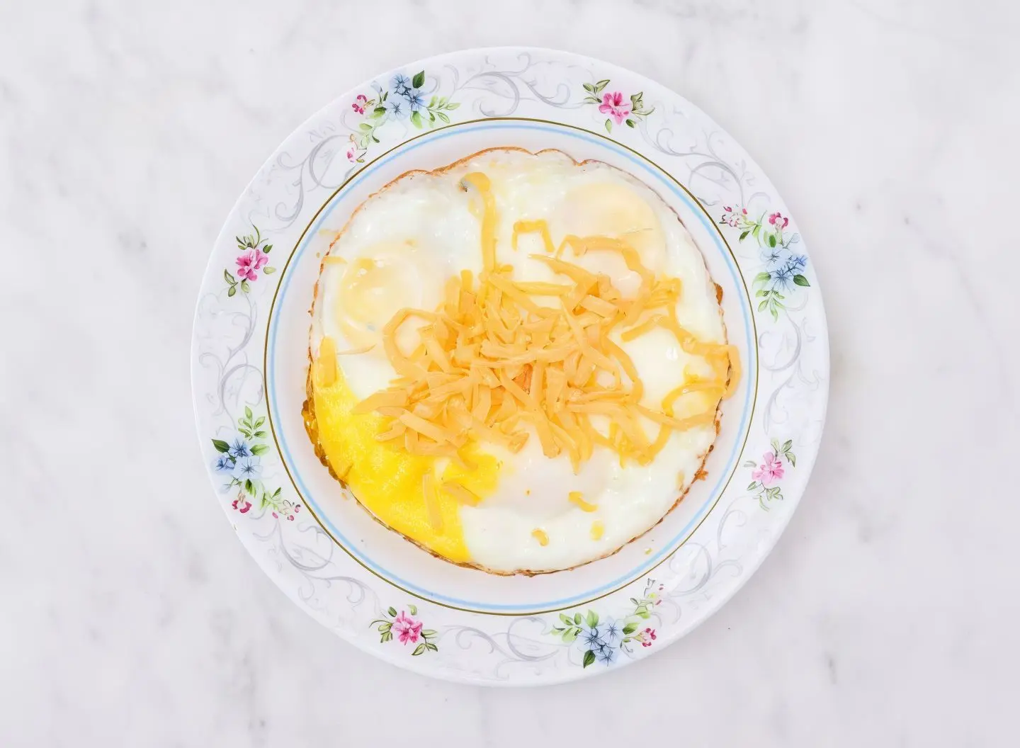 Sunny Side Up Egg With Cheese