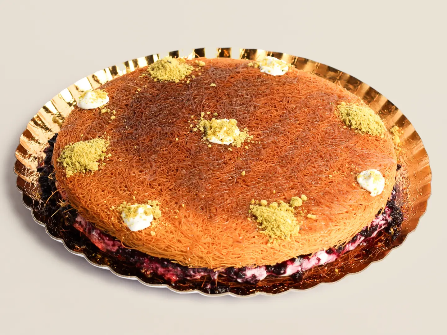 Cream And Berry Kunafa