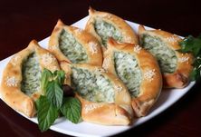 فطيرة سبانخ و جبن تركي - كبير