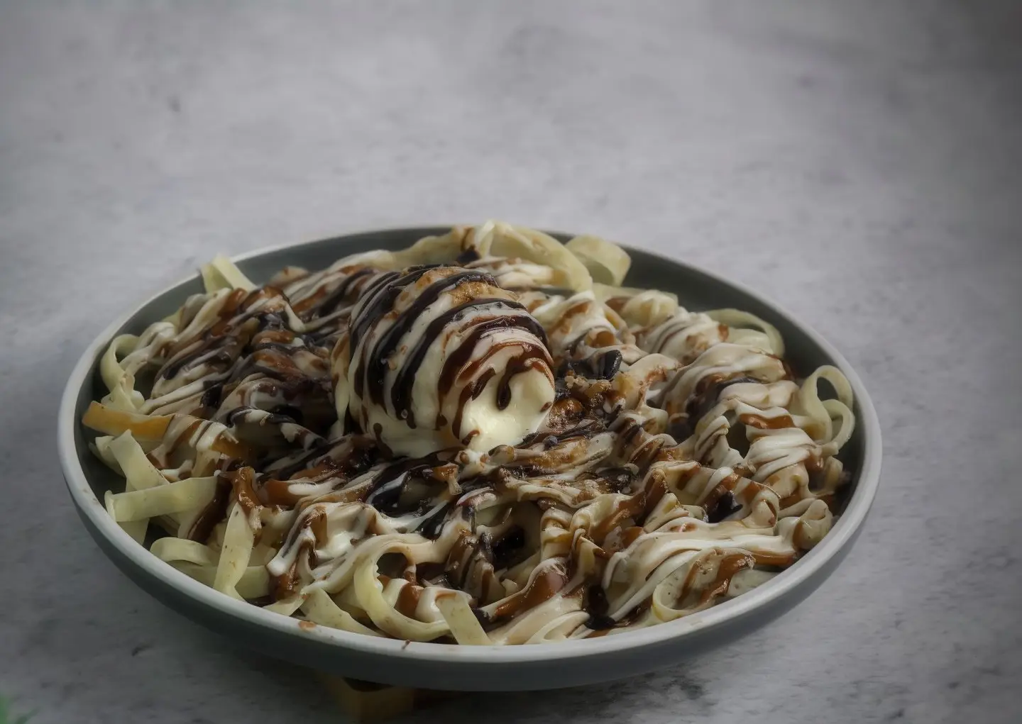 Nutella Fettuccine Slices