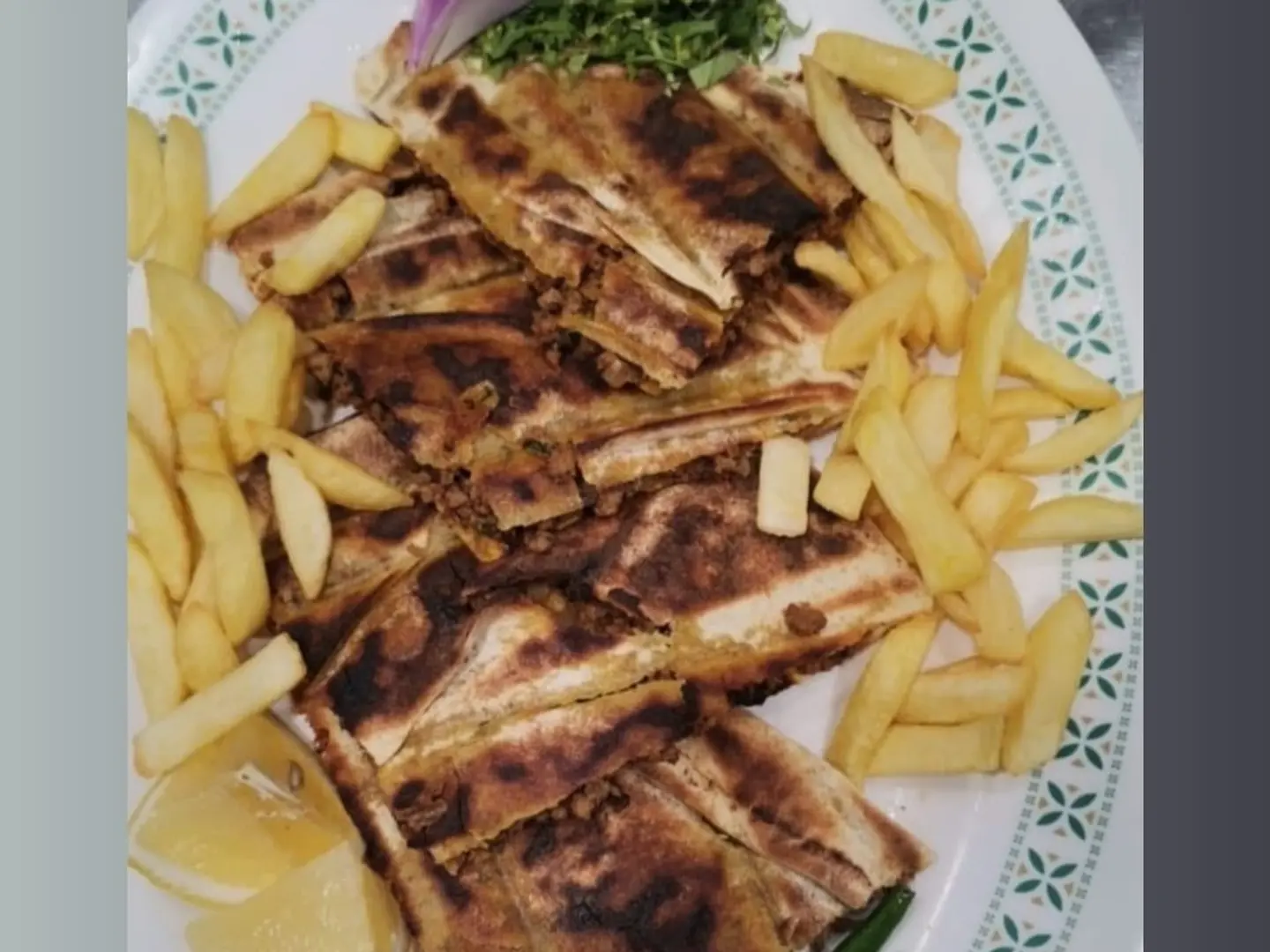 عرايس لحم