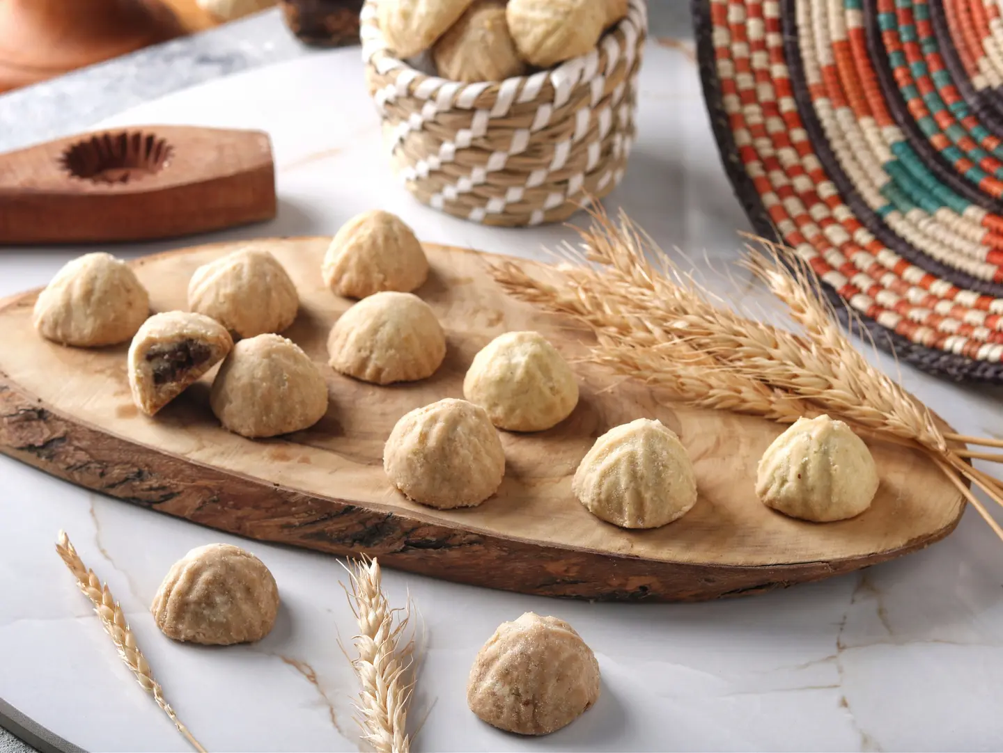 Maamoul Brown Date Filling - 1 Kilogram Of Asmar Maamoul