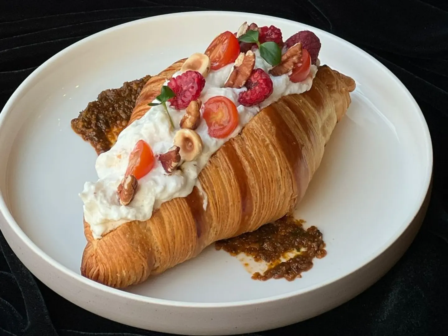 بوراتا كرواسون