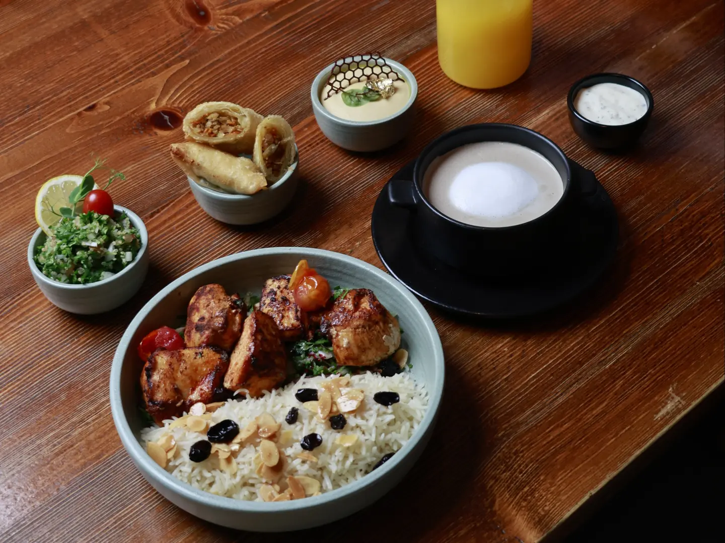 دجاج شيش طاووق مشوي