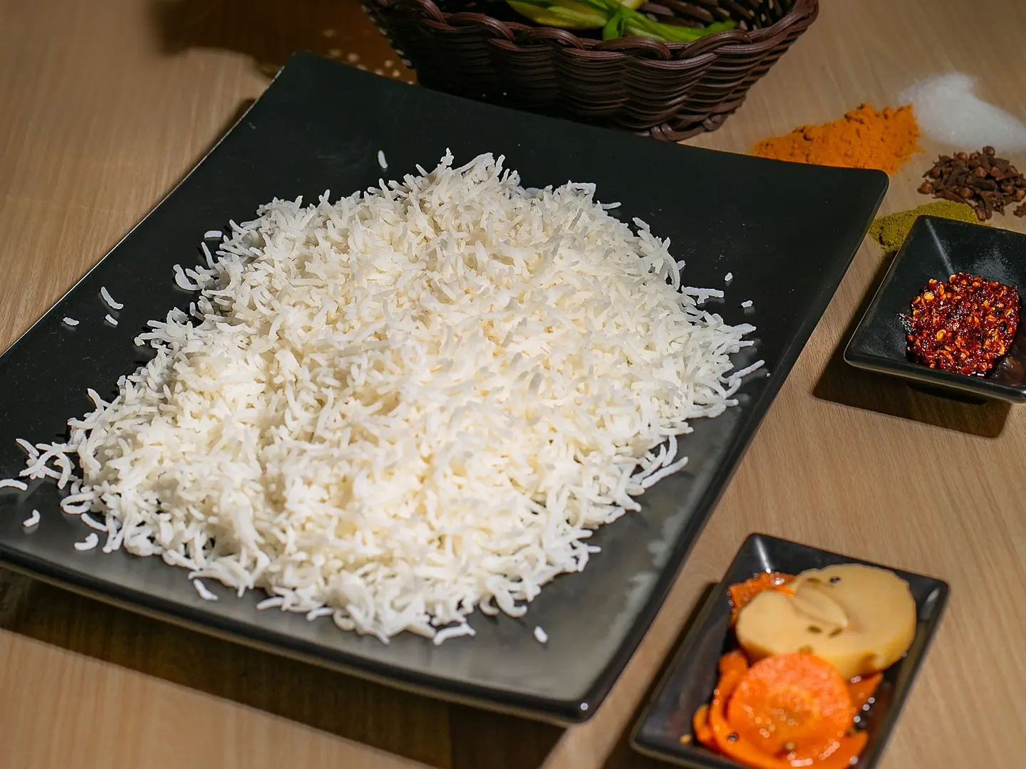 عيش المشخول