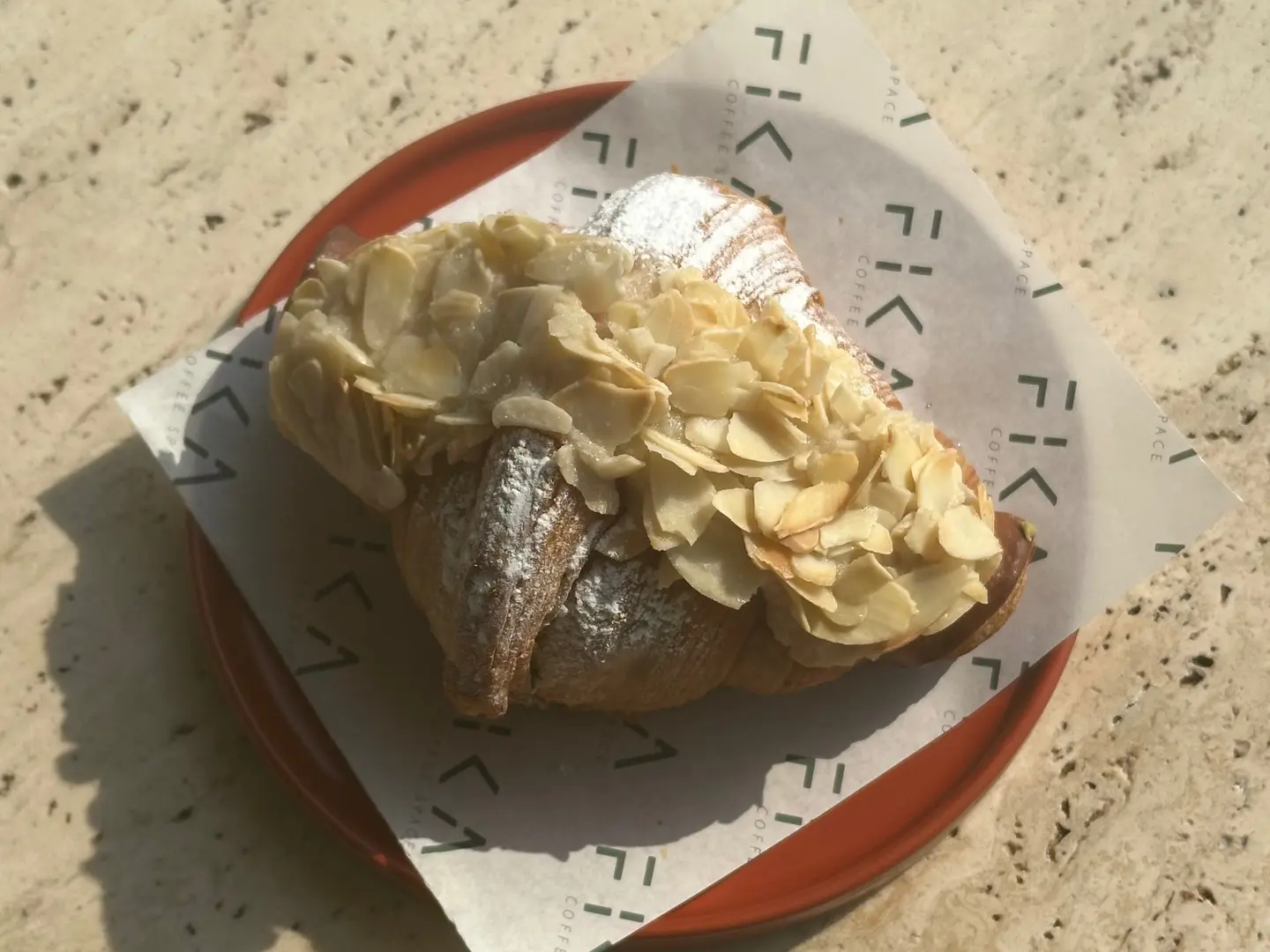 Croissant Almond
