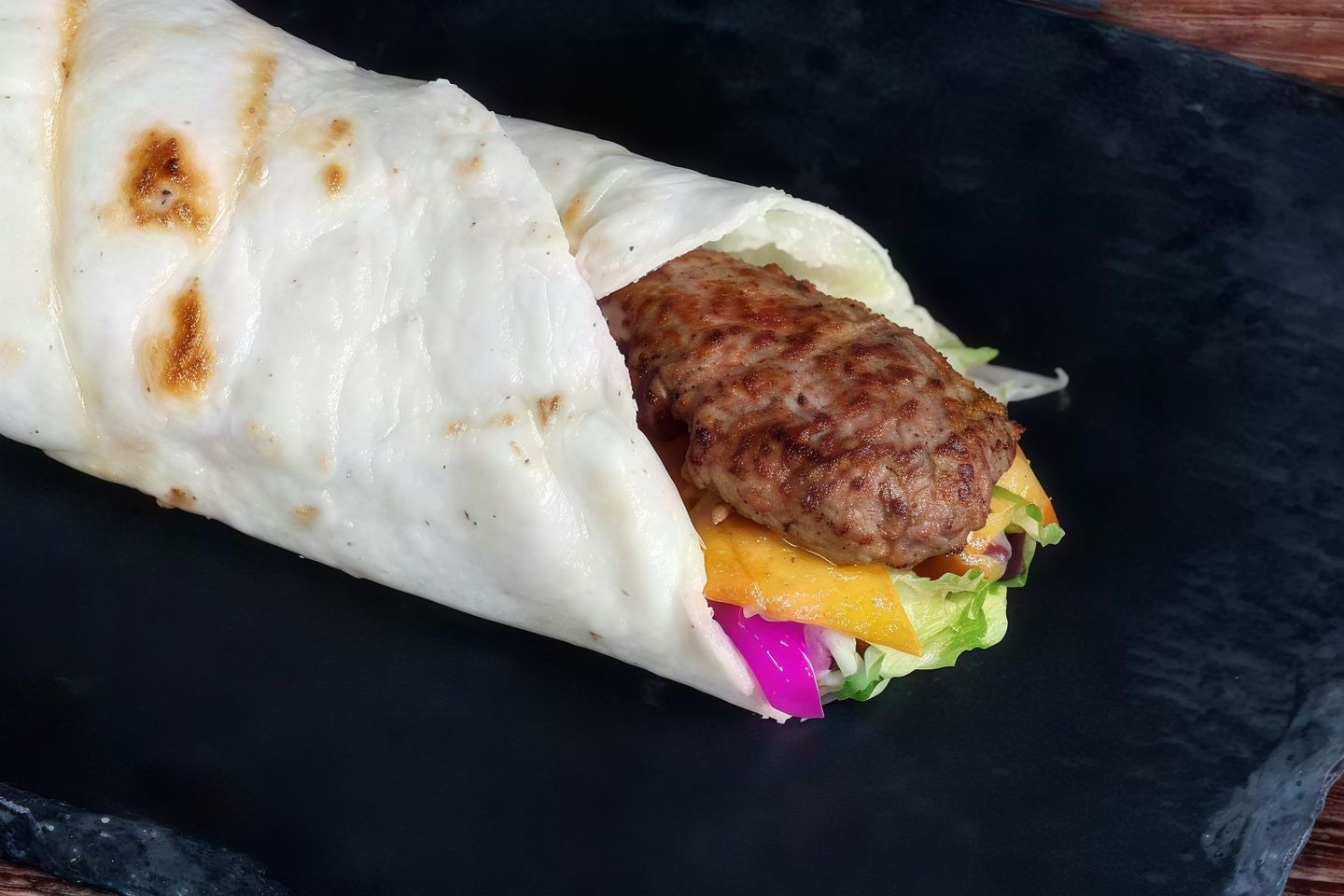 ساندوتش كباب لحم دجاج