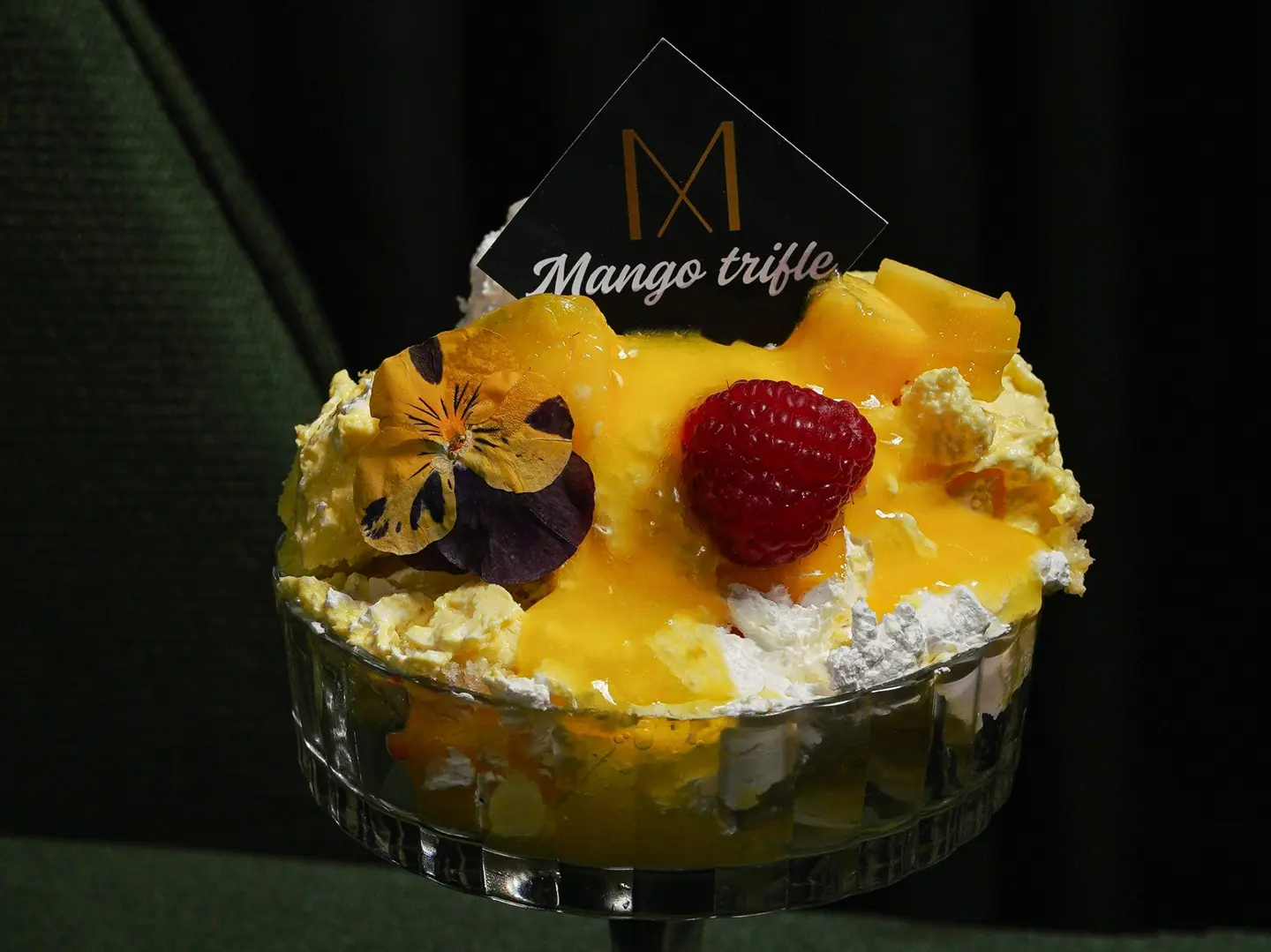 مانجو ترافل