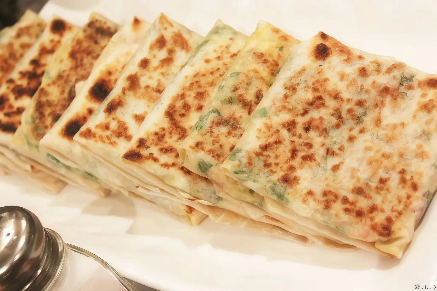 مطبق حلو جبن