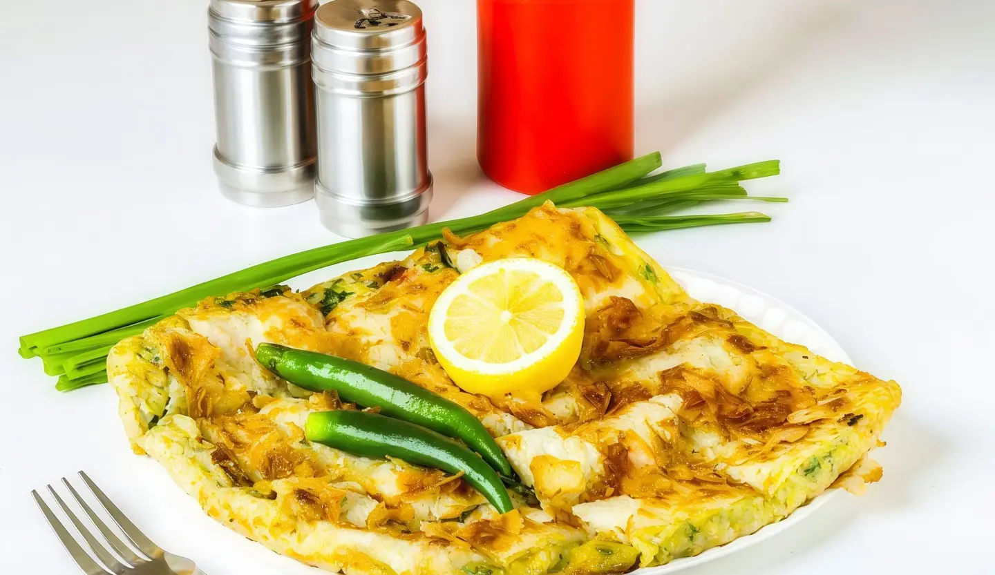 مطبق بالجبن المالح