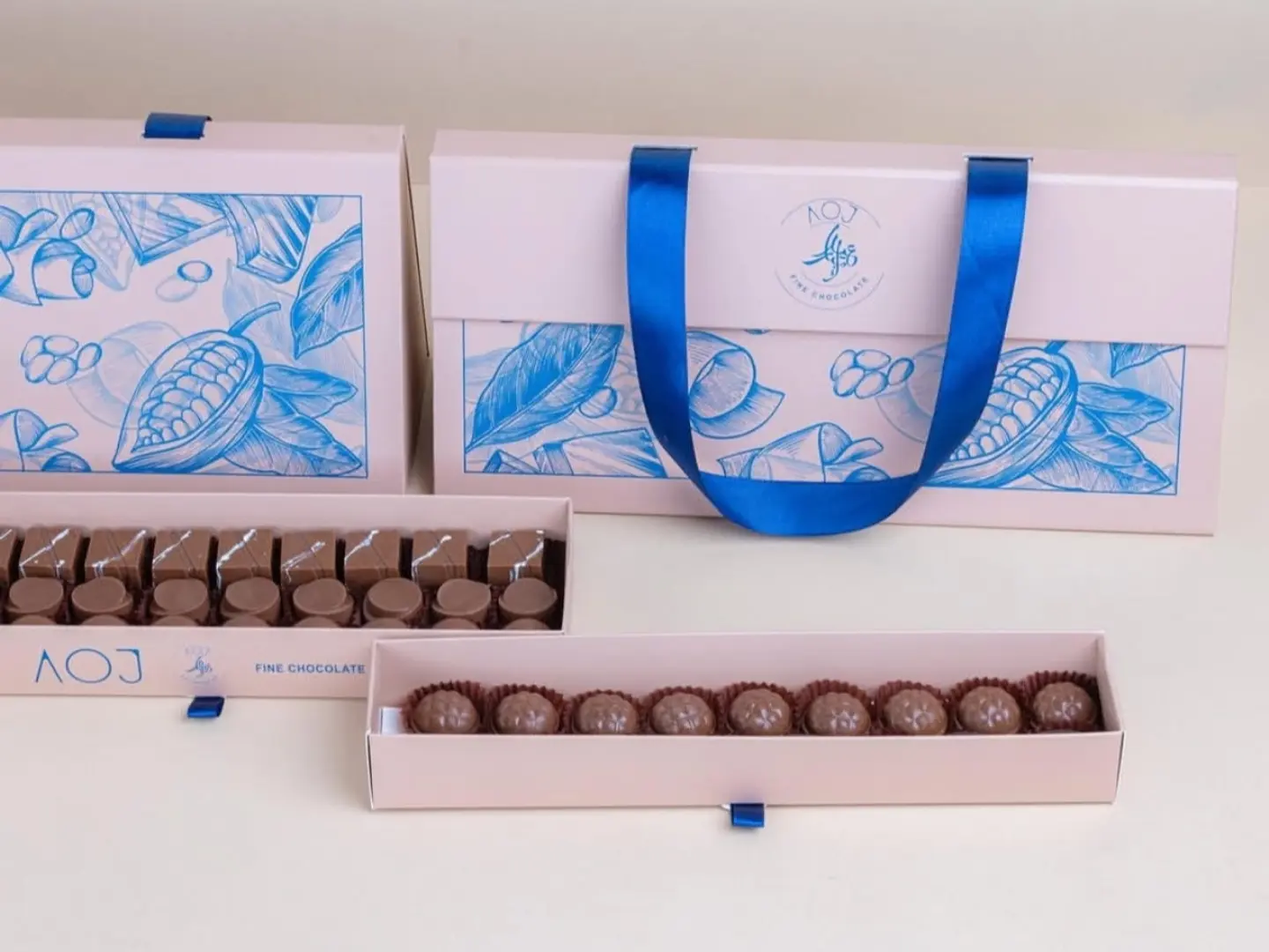 بوكس شوكولاتة 45 قطعه للعيد