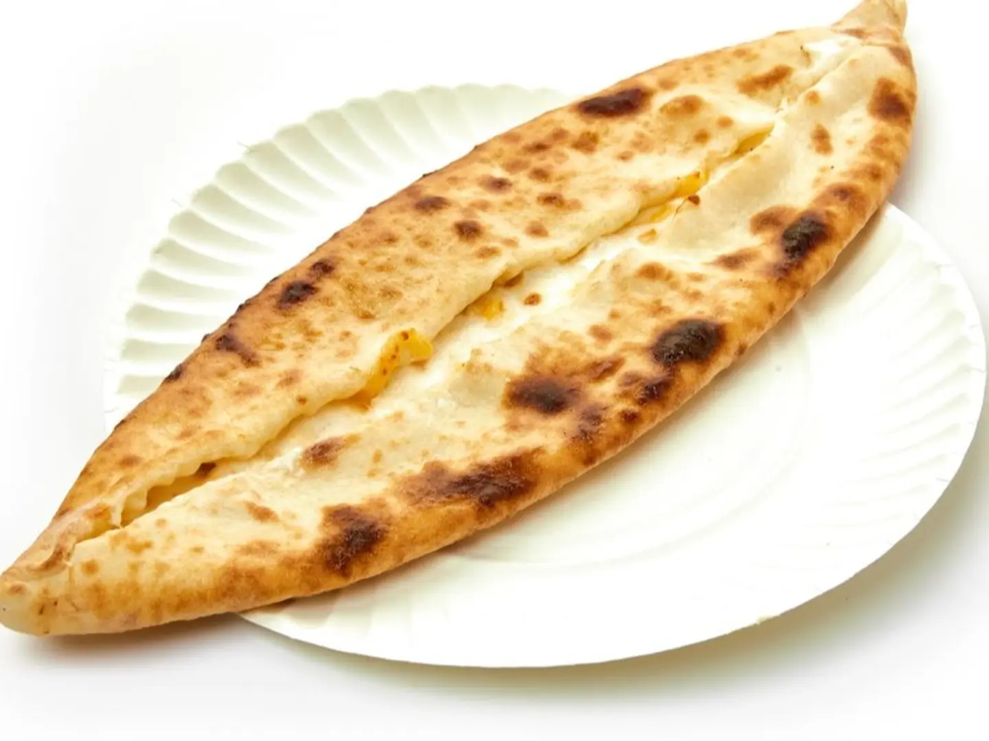 لحم مع جبن سائل