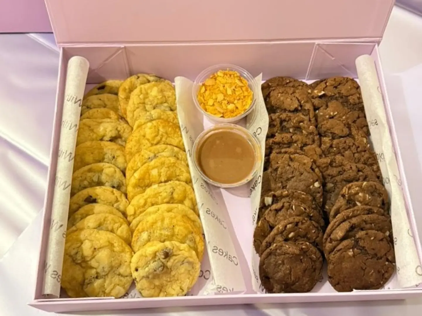 Original And Chocolate Cookies