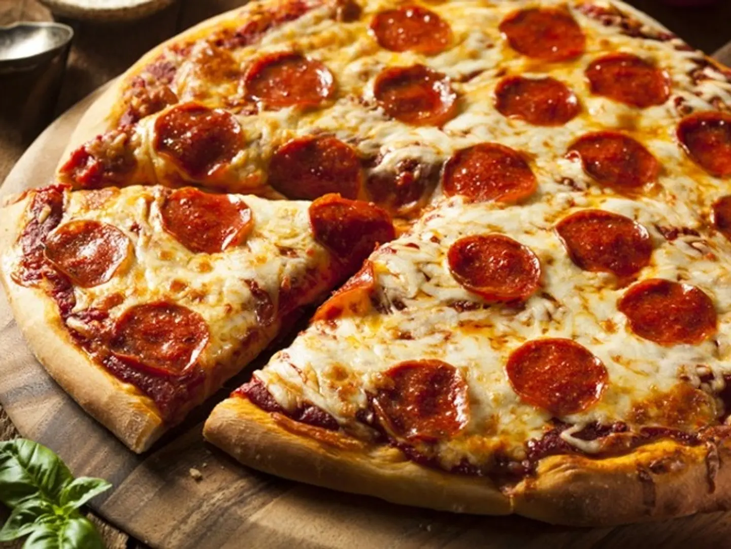 Large Family Deal (1)   5 Medium Pizzas Of Your Choice