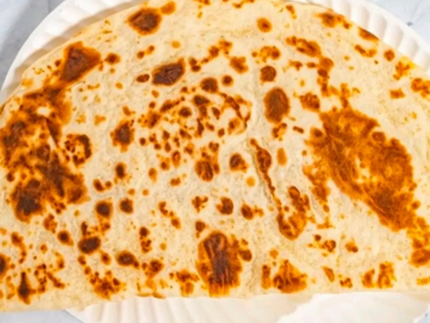 لبنة بالنعناع - وسط