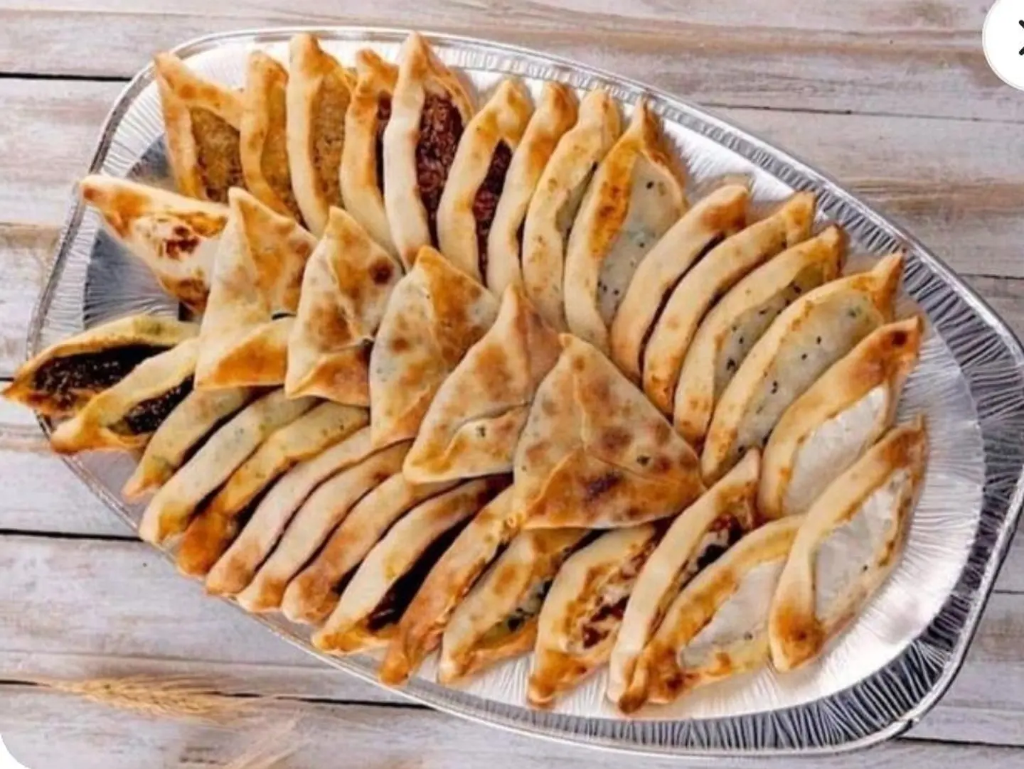 صحن معجنات مشكل 40 حبة