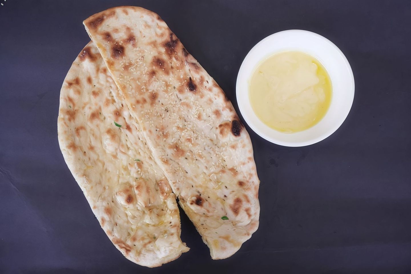 نان بالزبدة