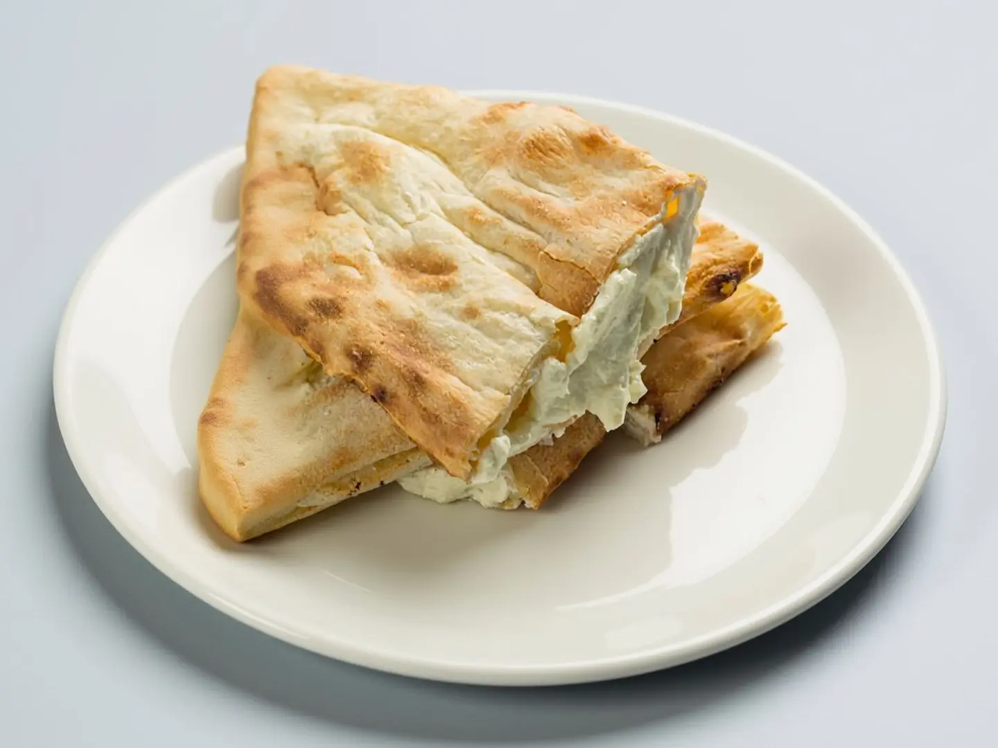 خبز باللبنة