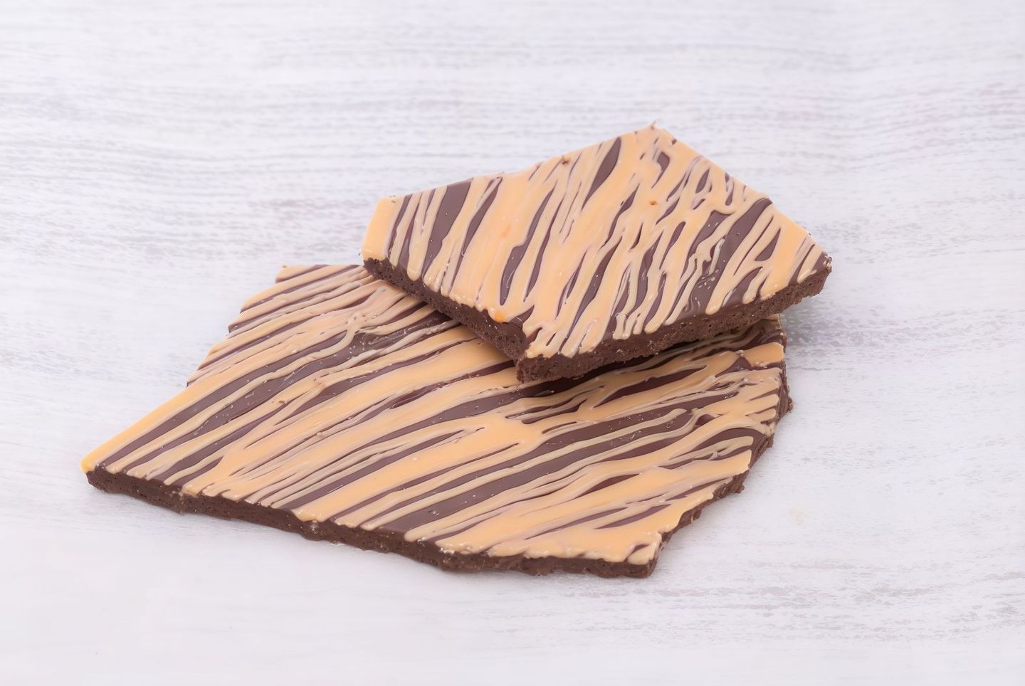 Dark Chocolate Slices With Orange
