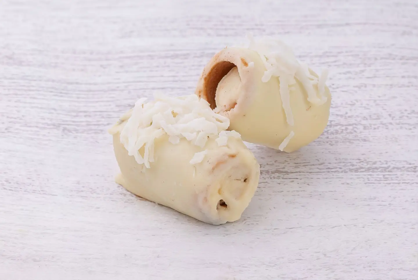 ويفر الشوكلاتة بجوز الهند