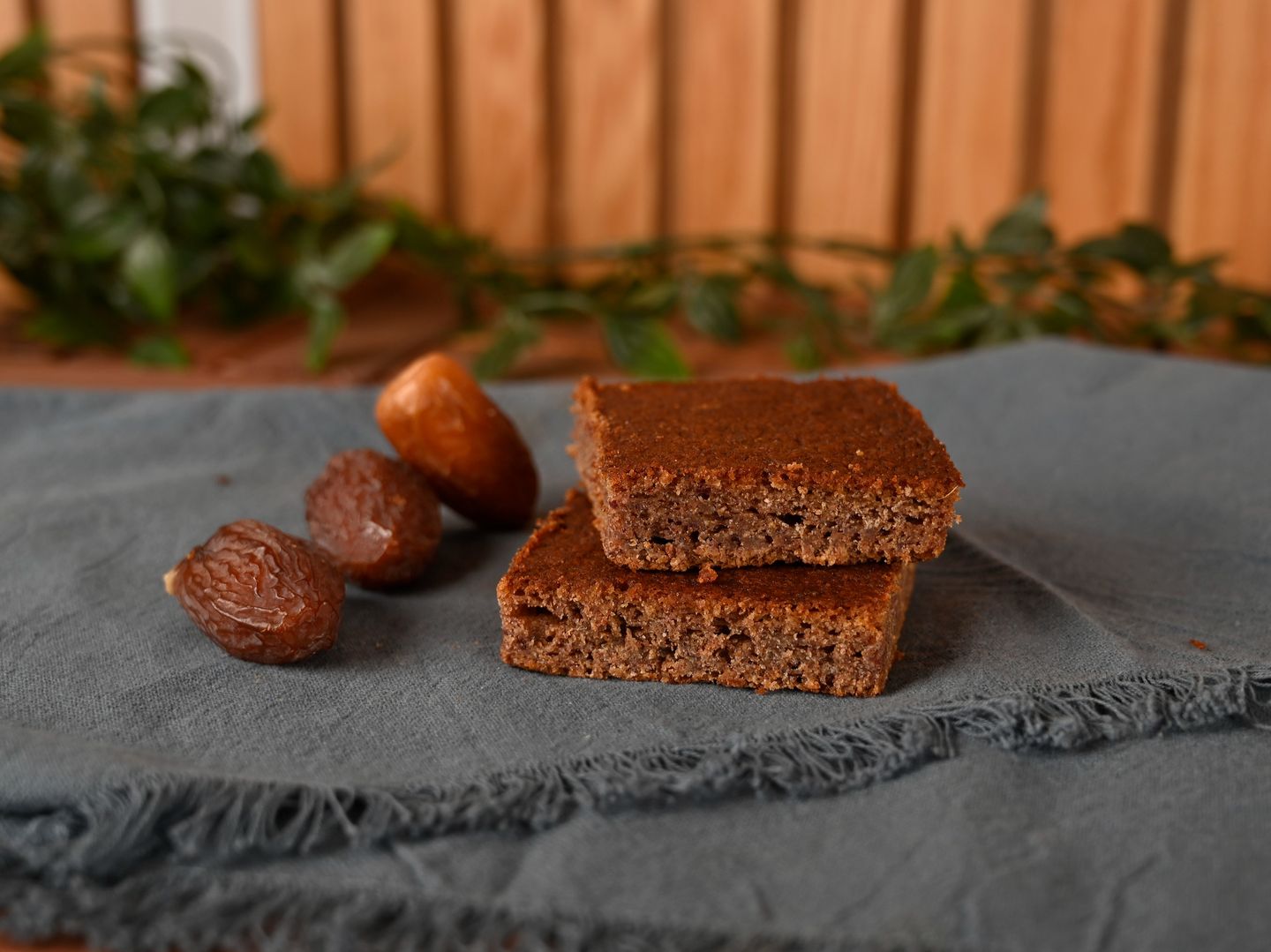 Dates Cake