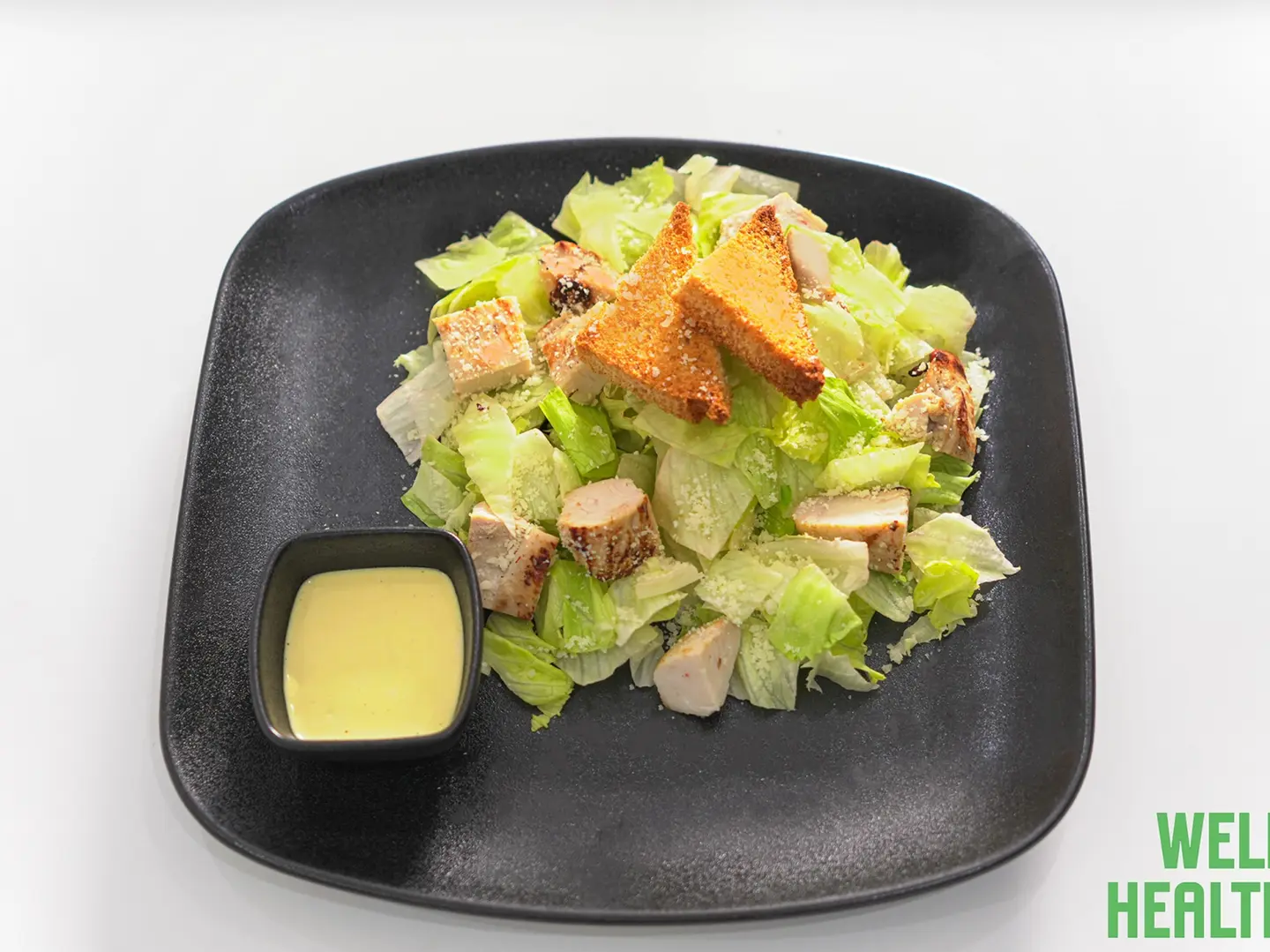 سلطة سيزر بالدجاج