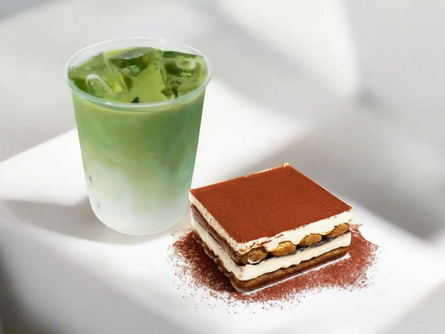 Iced Matcha Large With Tiramisu