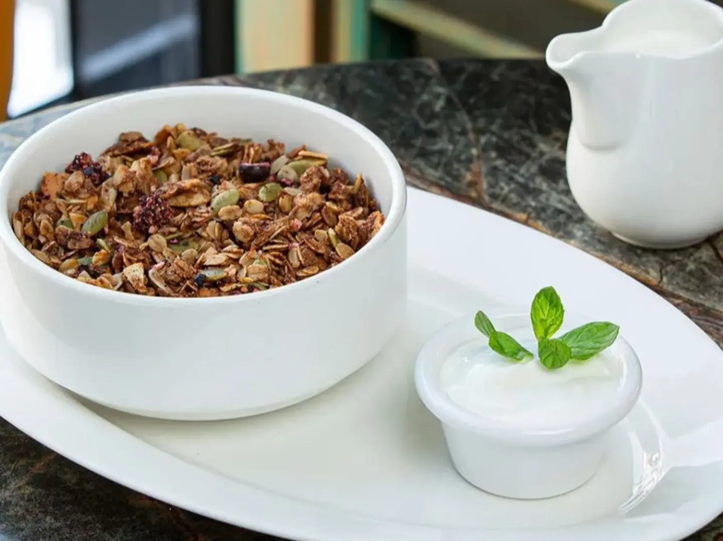 Urth Granola Bowl