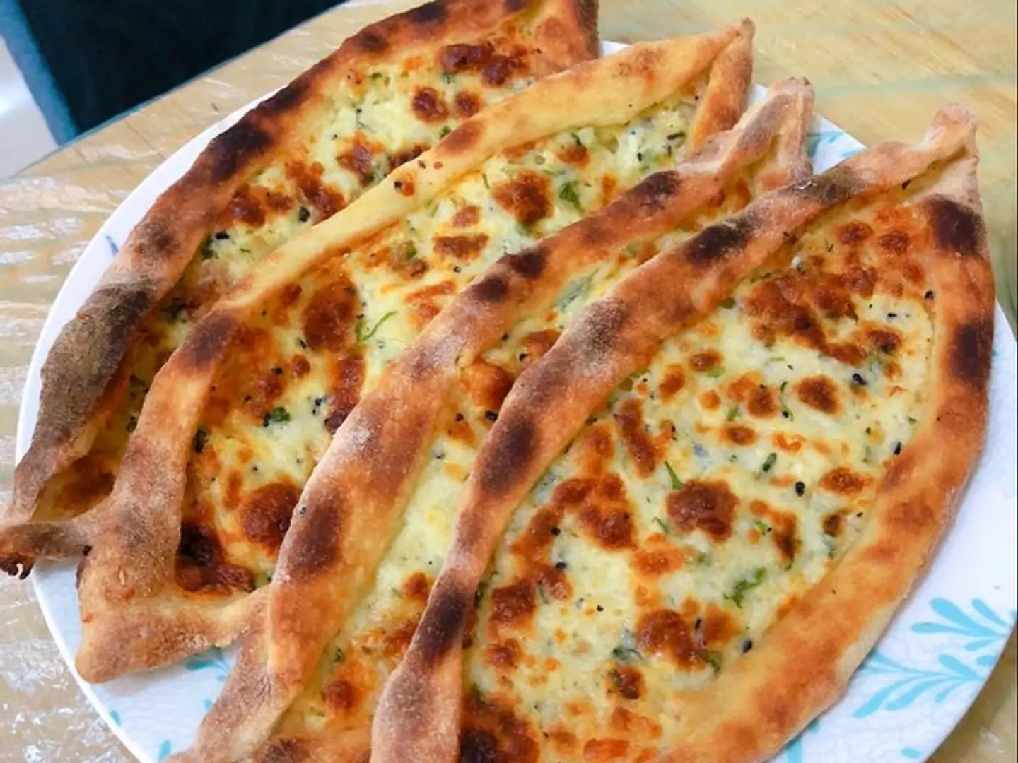 فطائر مشكله وسط