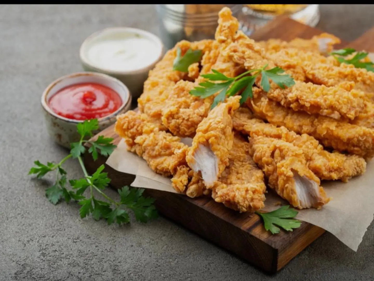 قطع دجاج ستربسس بارد