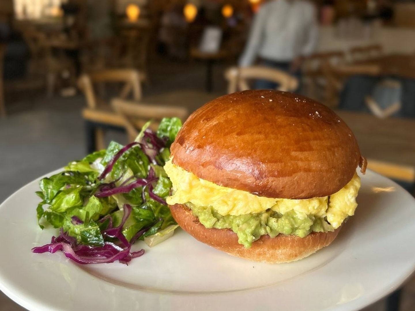 Eggcellent Avo Bun
