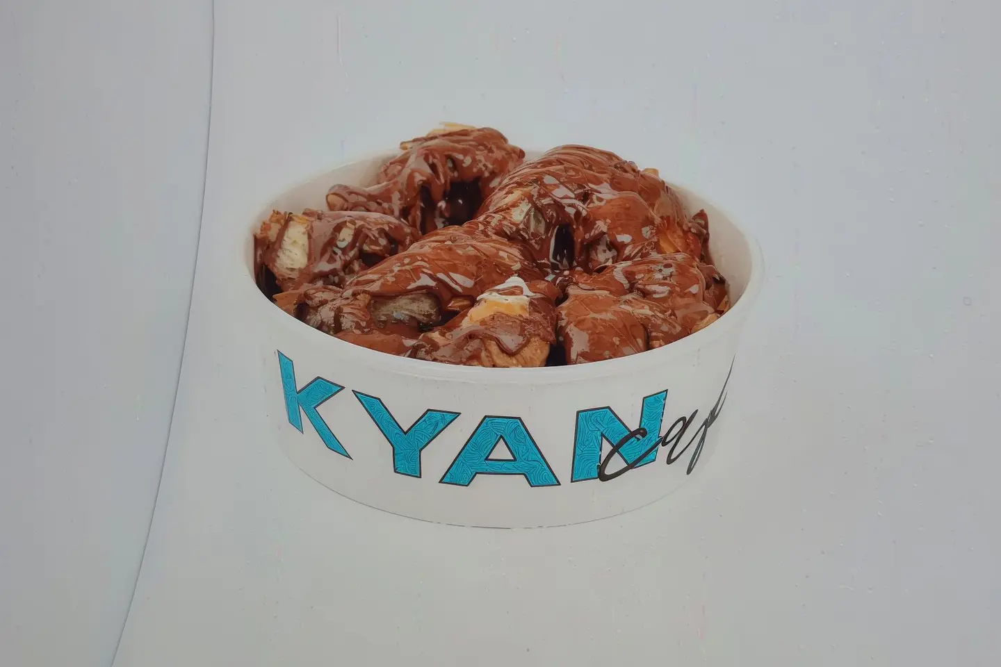 كروسان شوكلاتة