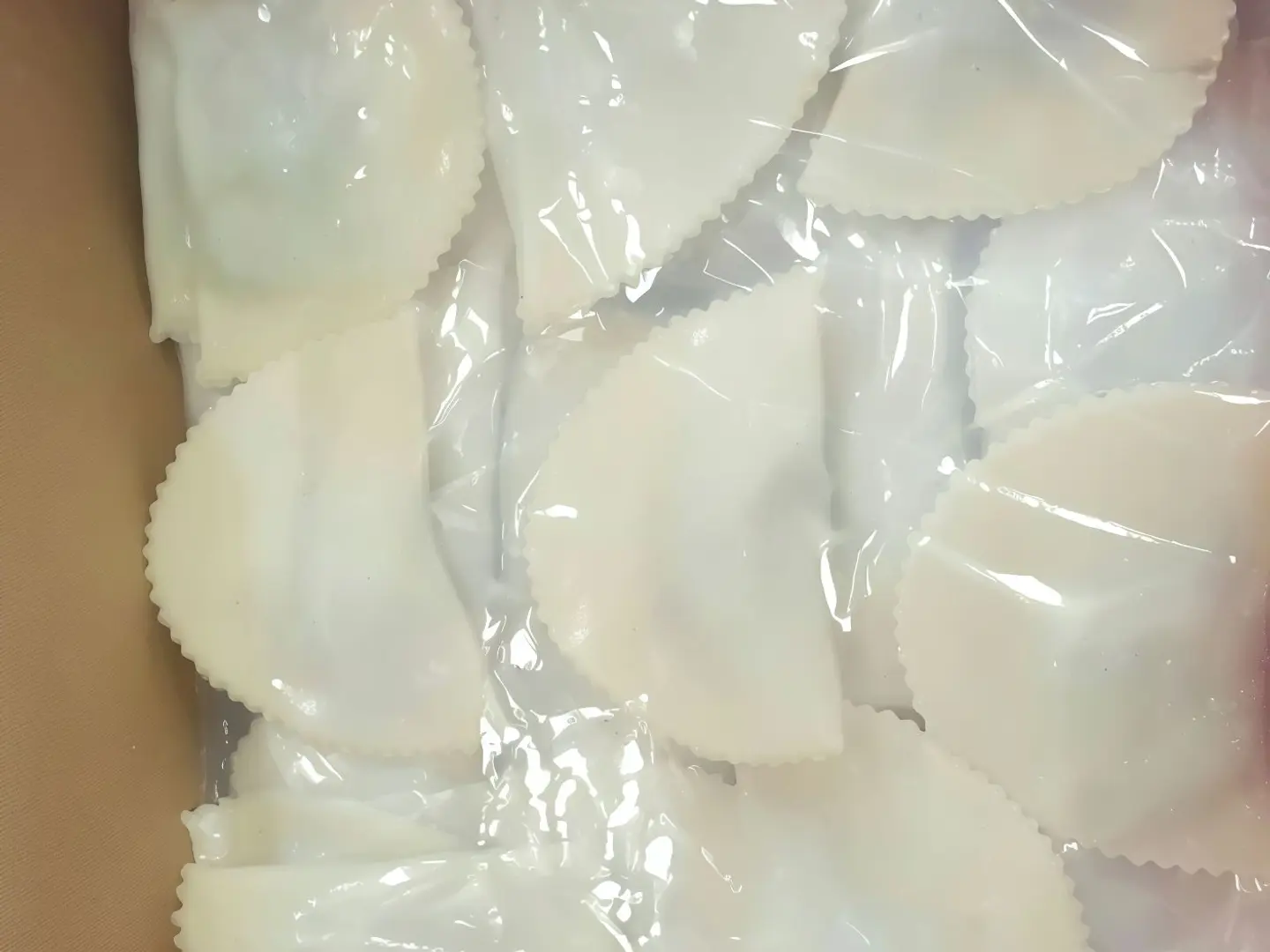 بف جبن مفرزن