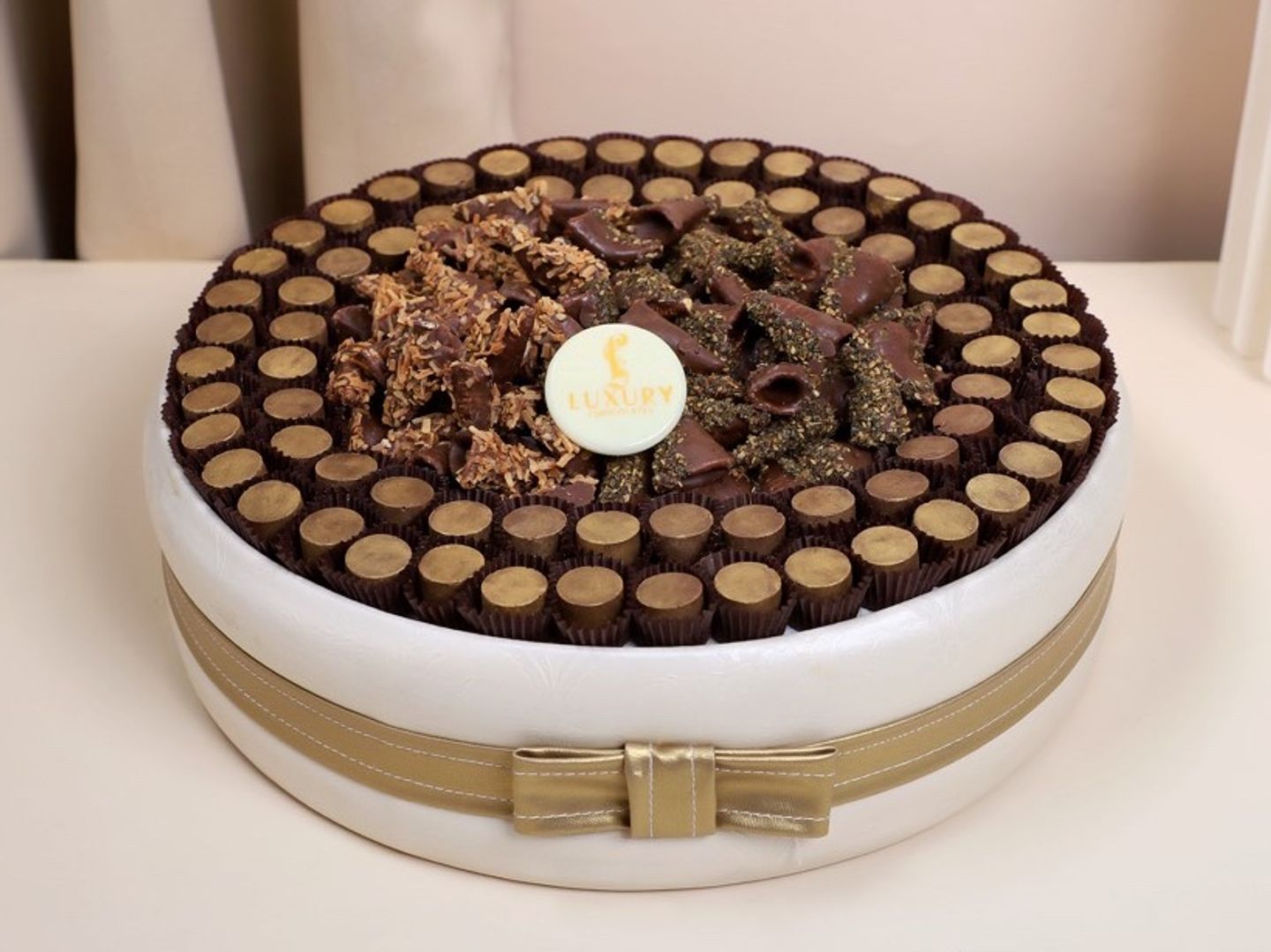 Choco Crepe And Crunchy Eid Tray