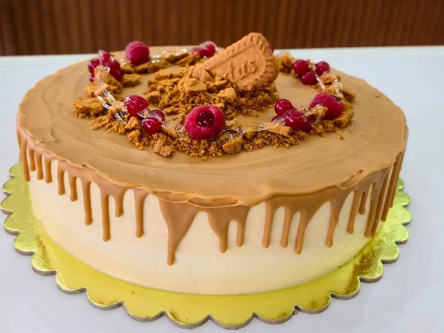Large Lotus Cake