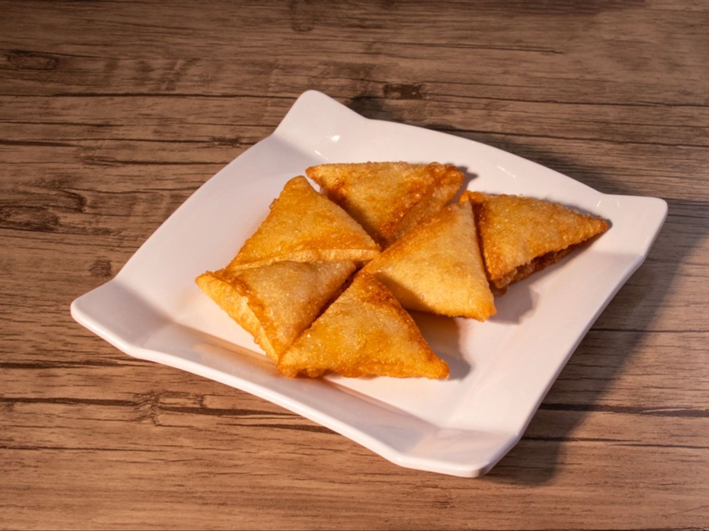سمبوسة جبن مالح