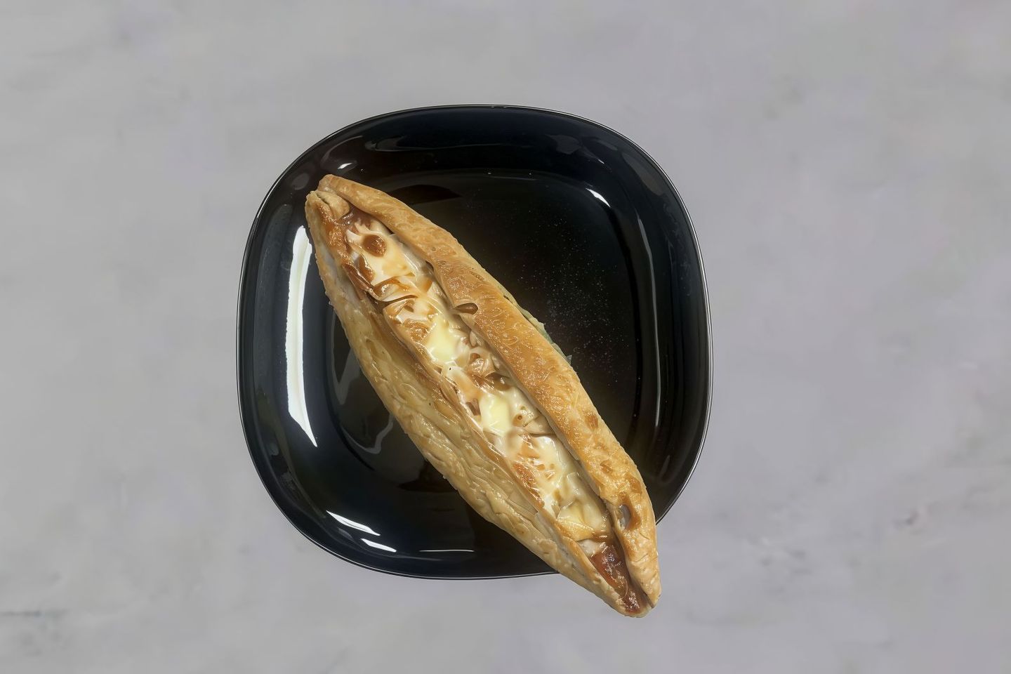 فطيرة الدجاج بالجبنة