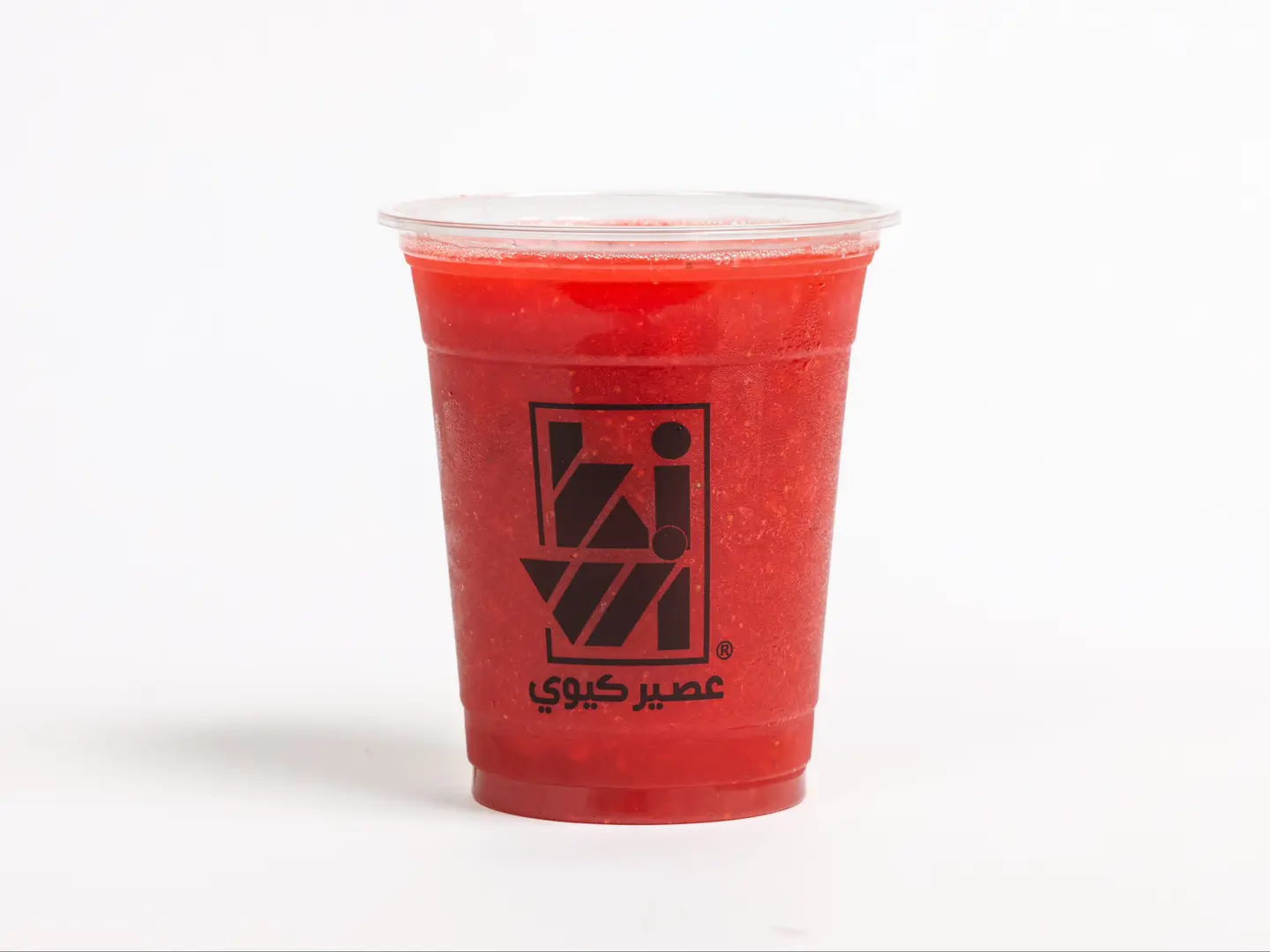 فراولة وسط.